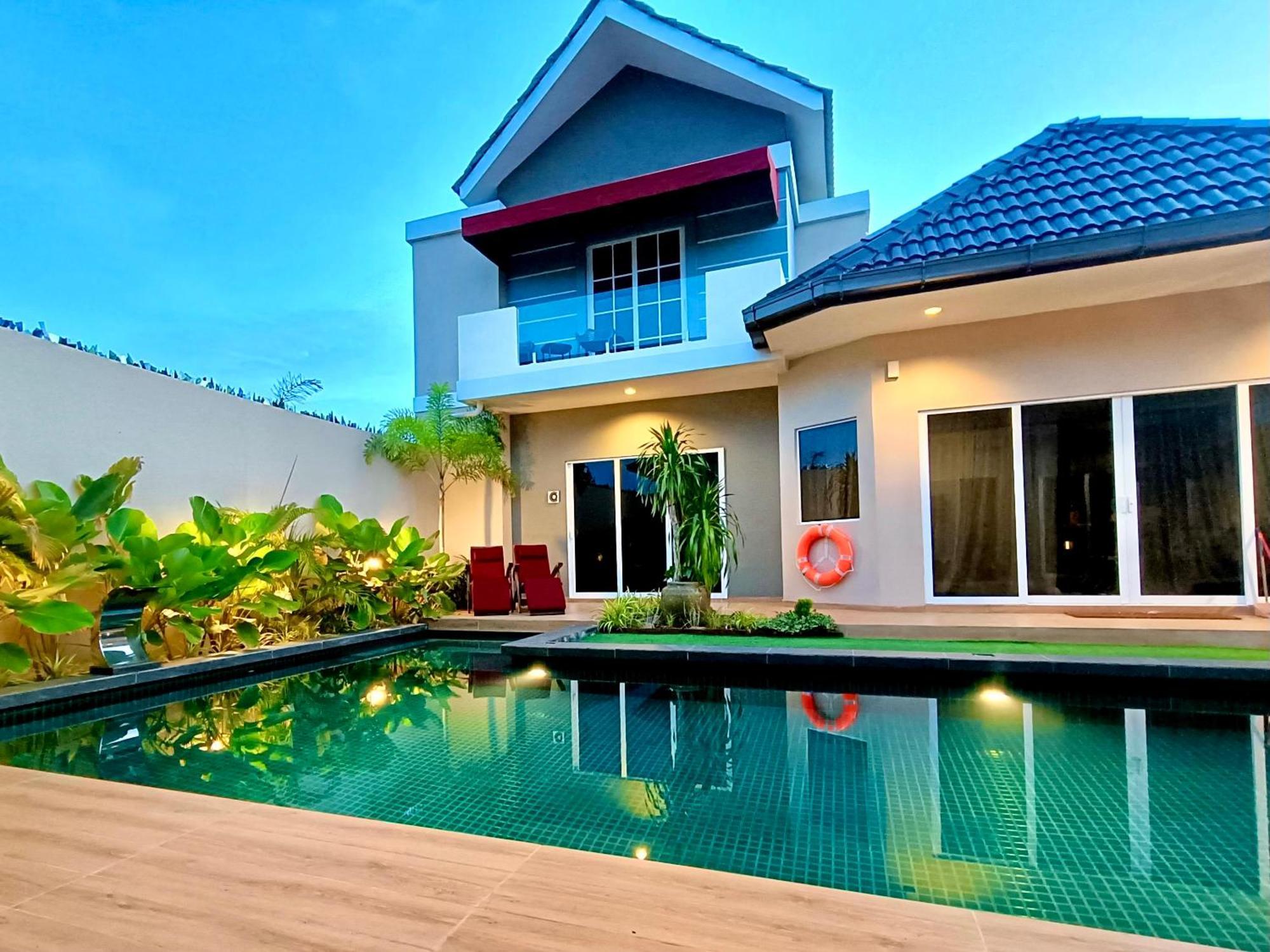 The Paddy Field - Private Pool Villas Pantai Cenang  Exterior photo